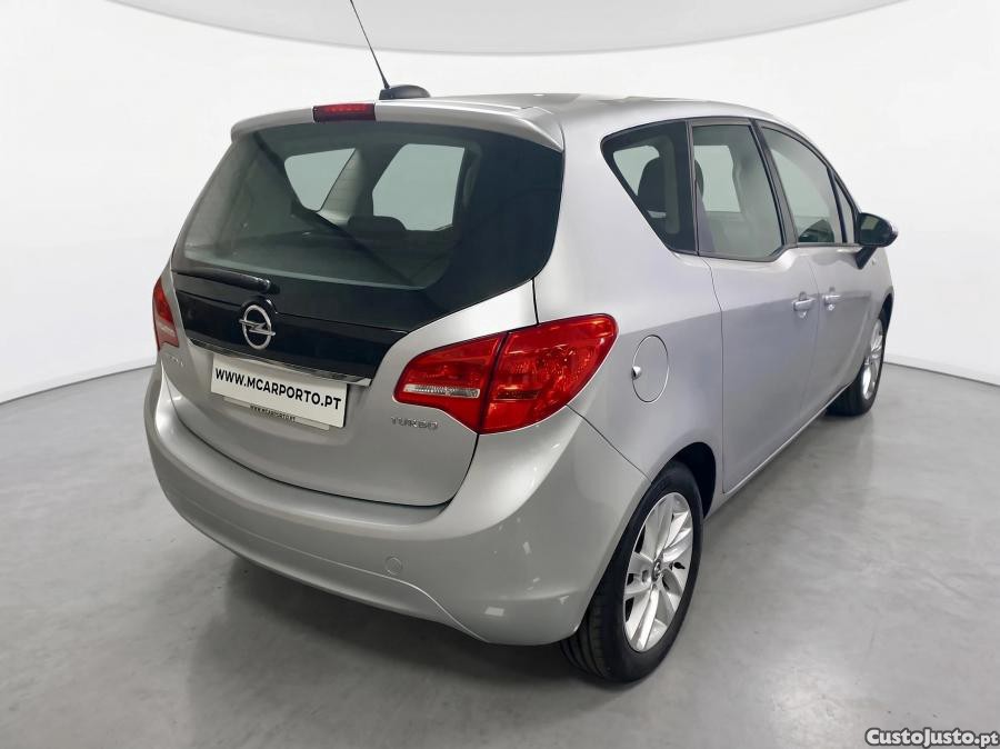 Opel Meriva 1.4 T FlexFluel — fotografia 2