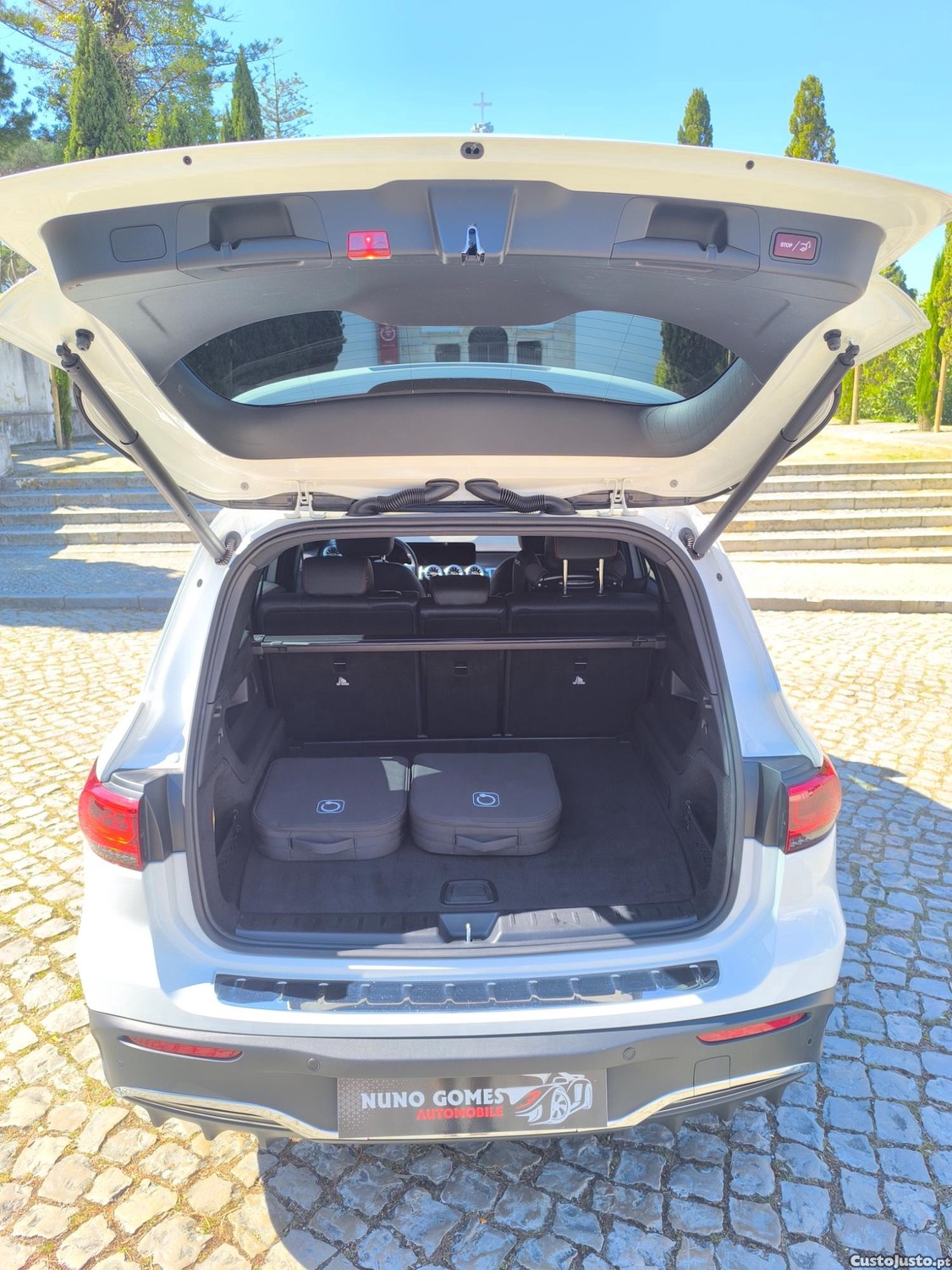 Mercedes-Benz EQB AMG line — fotografia 4
