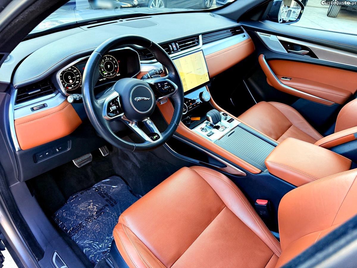 Jaguar F-Pace P400e R-Dynamic — fotografia 39