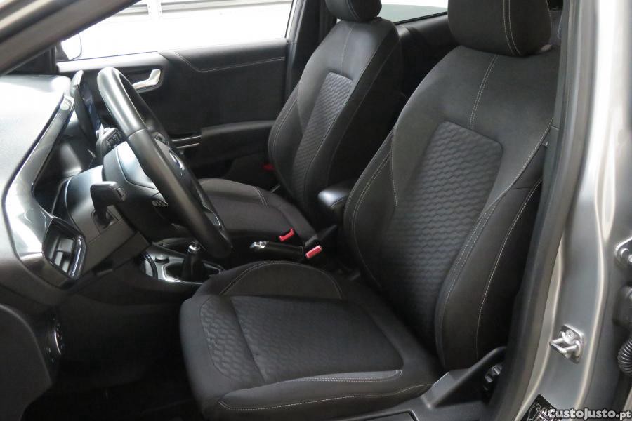 Ford Puma 1.0 EcoBoost MHEV Ti — fotografia 17
