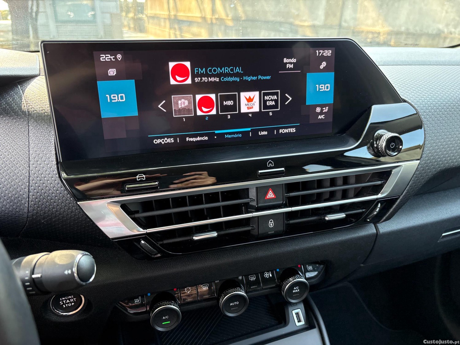 Citroën C4 1.2 PURETECH SHINE 130 CV — fotografia 9