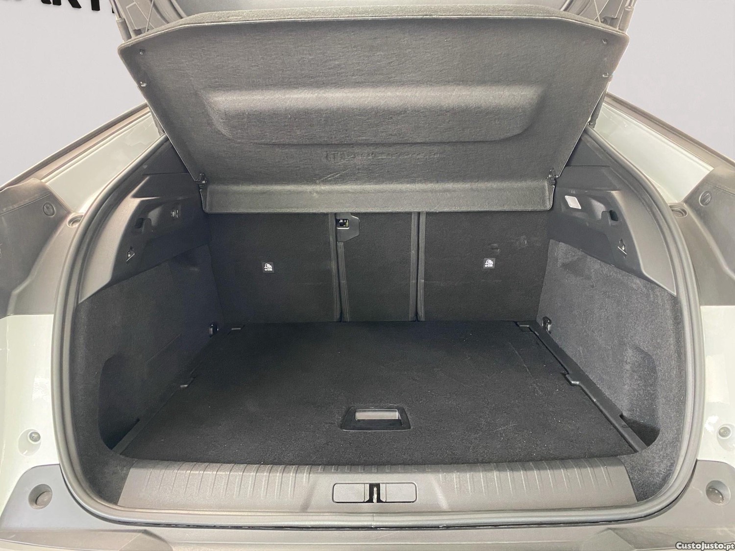 Peugeot 3008 1.2 Hybrid Allure e-DCS6 — fotografia 3