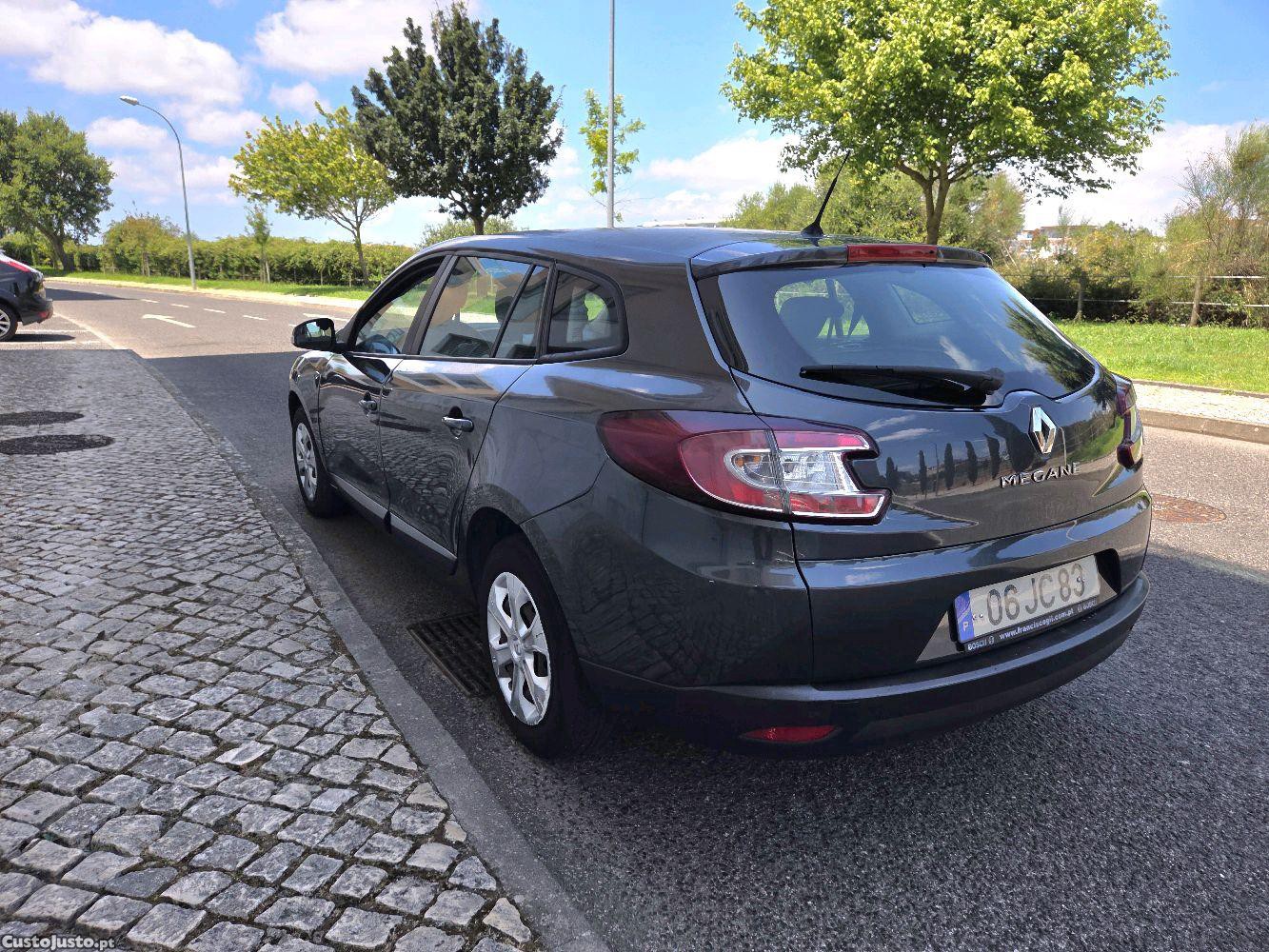 Renault Mégane 1.5 Dci — fotografia 8