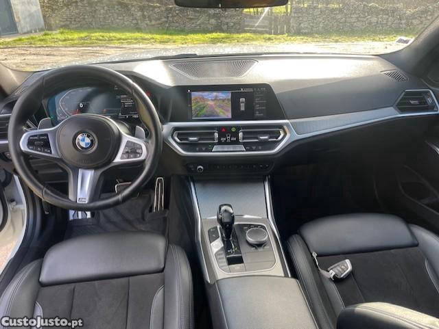BMW 320 d Touring Pack M Auto — fotografia 9
