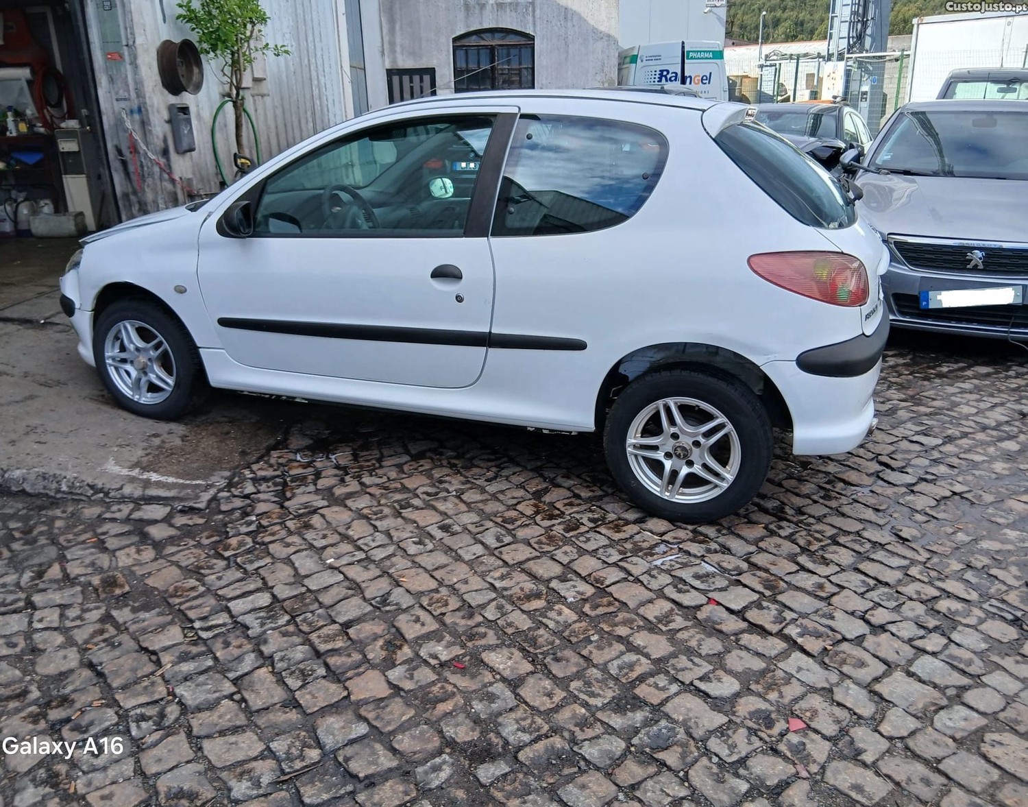 Peugeot 206 (2S8hxf)  1.4 HDi Diesel - 04 foto 5