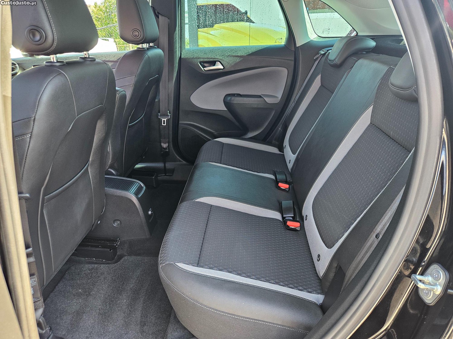 Opel Crossland X INOVATION 1.6 HDI 120CV — fotografia 4