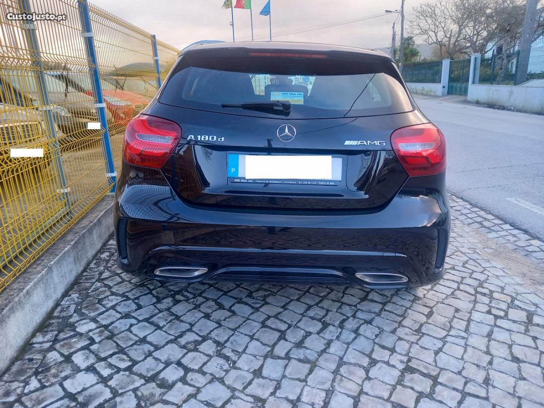 Mercedes-Benz A 180 AMG Line - 17 — photo 4
