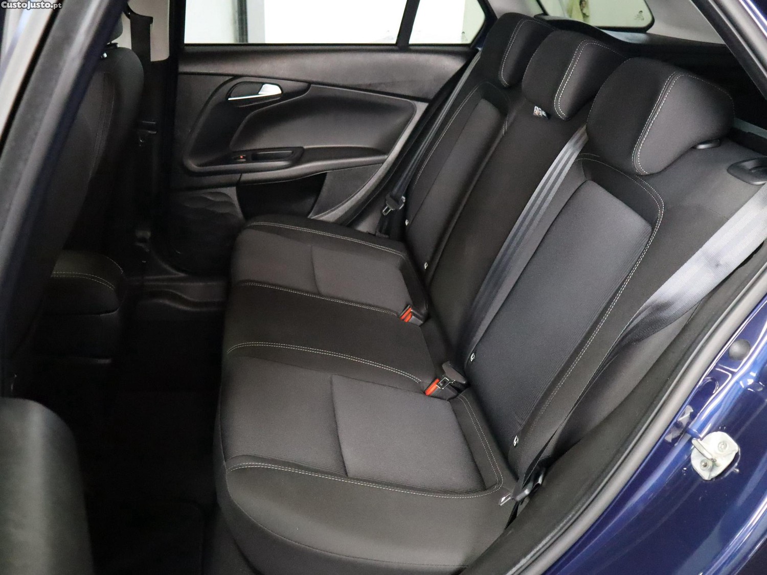 Fiat Tipo 1.3 M-Jet Mirror — fotografia 9