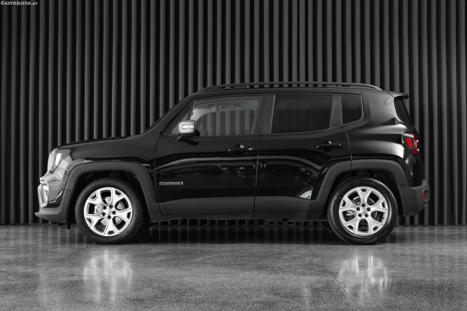 Jeep Renegade 1.0 T Limited — fotografia 24