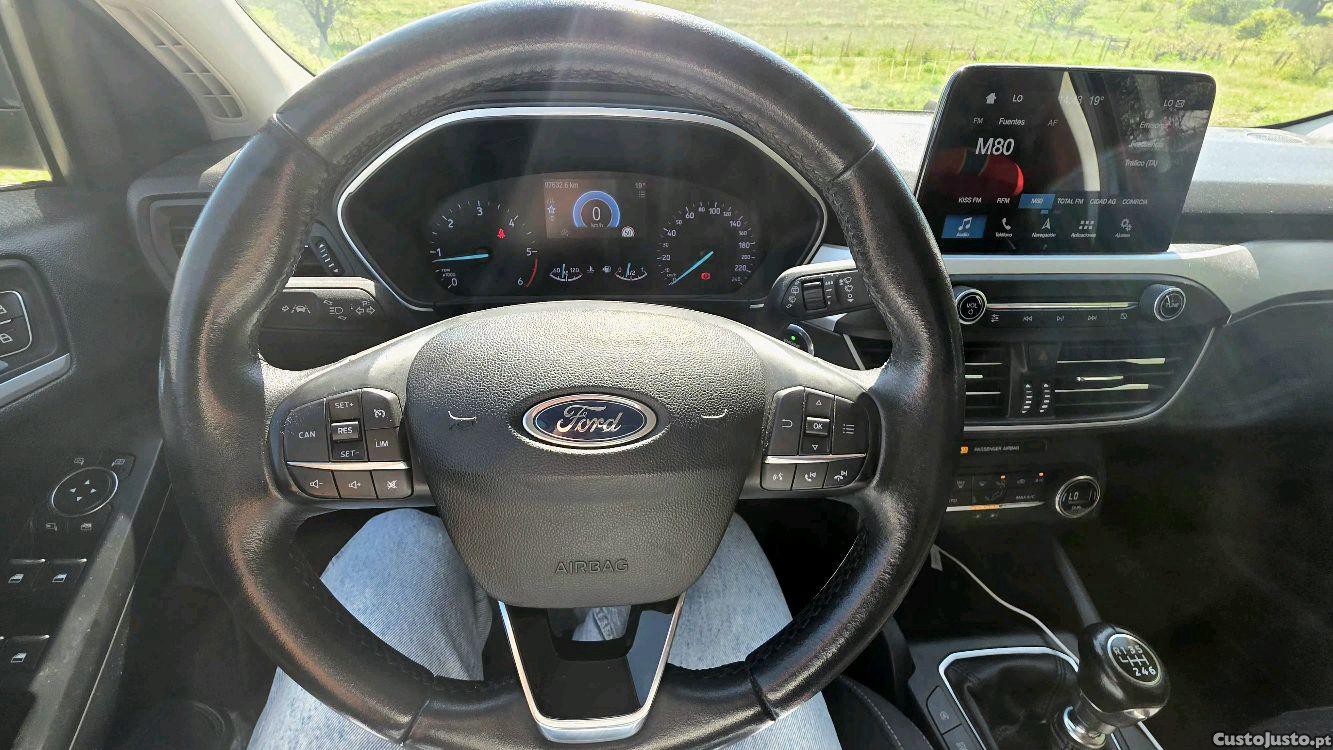 Ford Focus sw 1.5 tdci titanium — fotografia 8