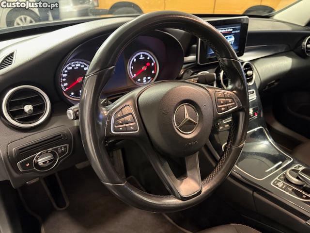 Mercedes-Benz C 180 d 7G-Tronic Exclusive — fotografia 8