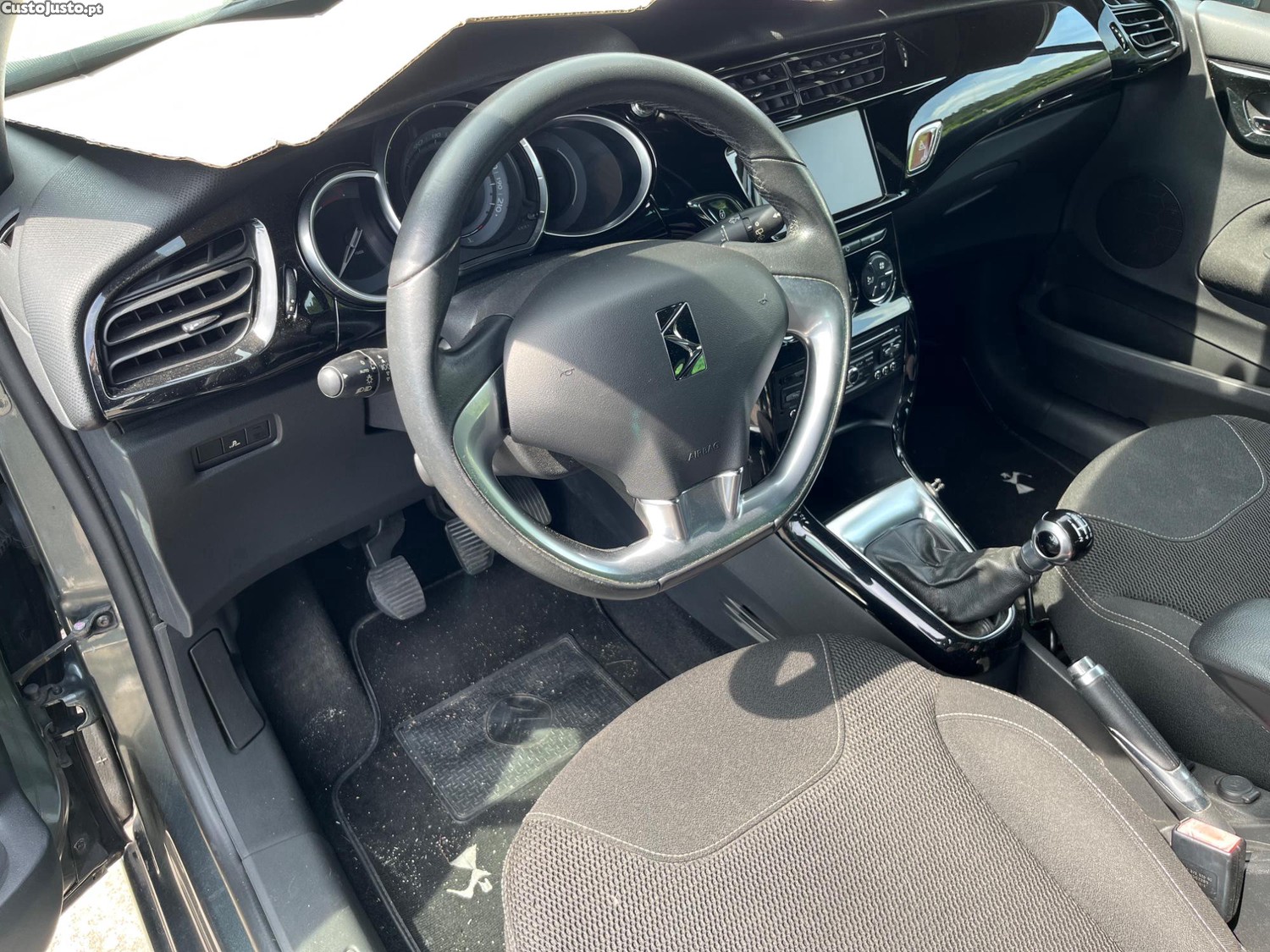 DS DS 3 Desportiva - 13 — photo 4
