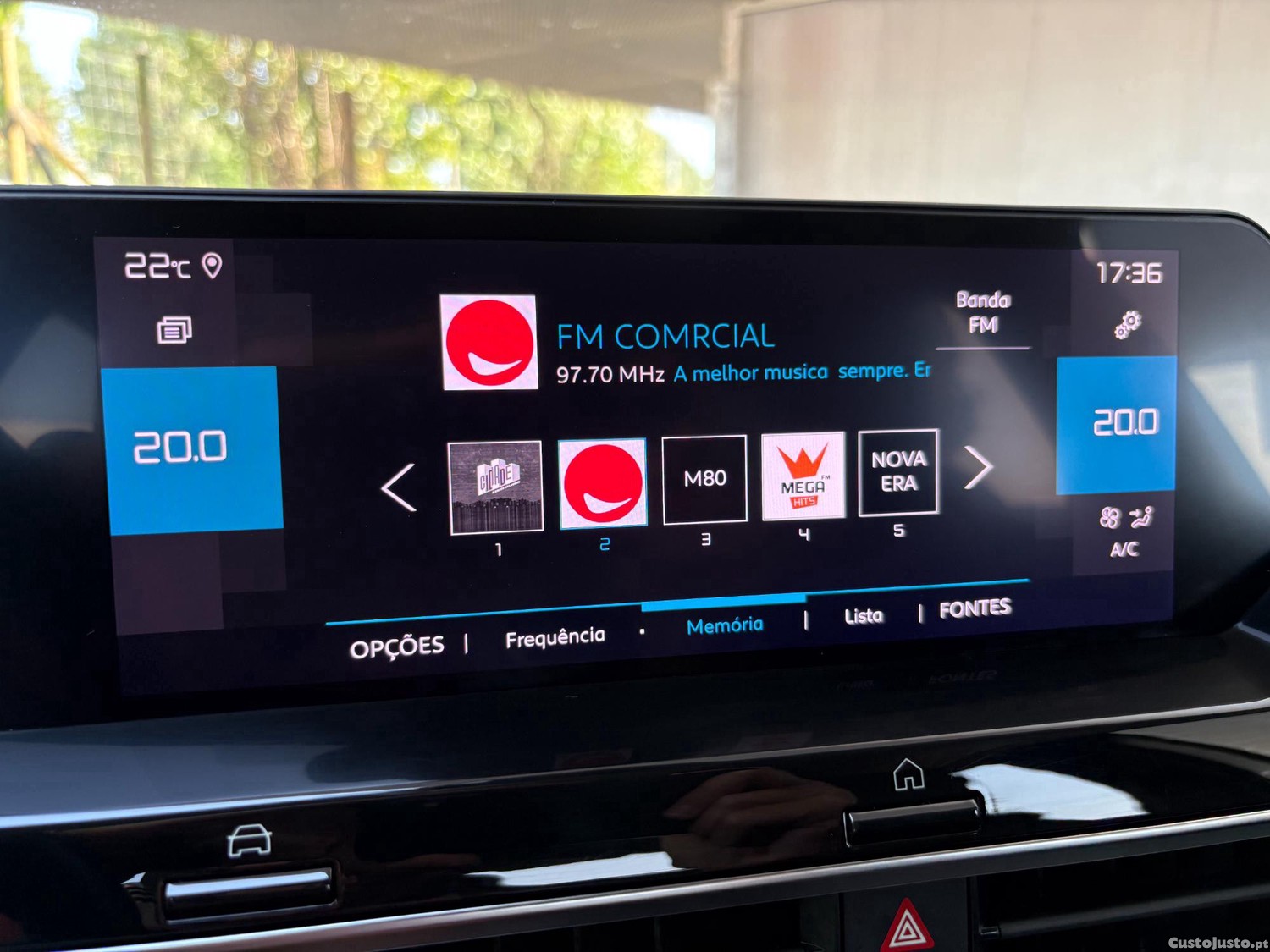 Citroën C4 1.2 PURETECH SHINE 130 CV — fotografia 6