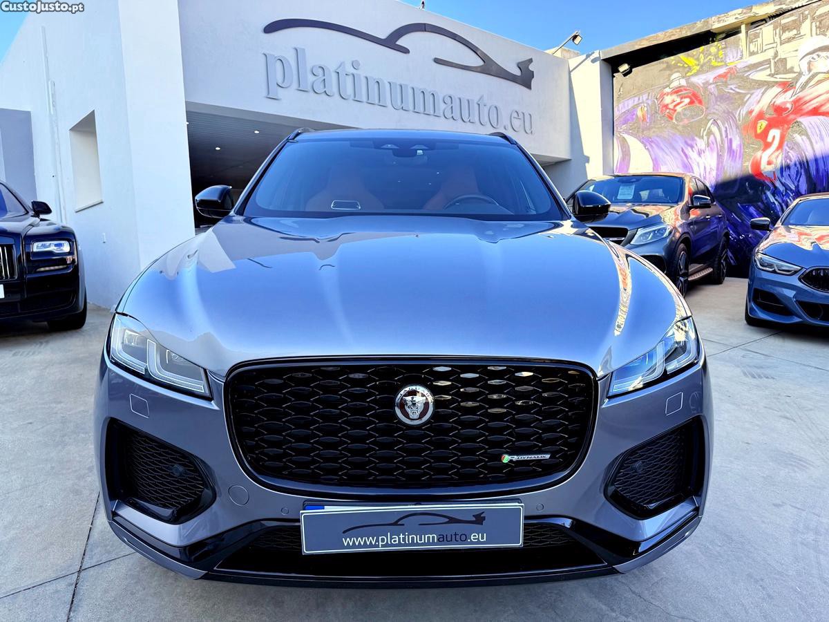 Jaguar F-Pace P400e R-Dynamic — fotografia 52