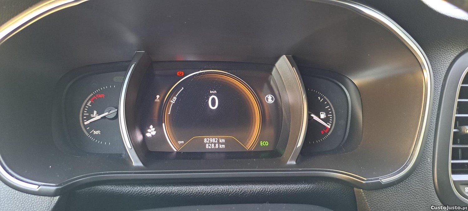 Renault Mégane 1.5 DCI sport tourer Limited — fotografia 6
