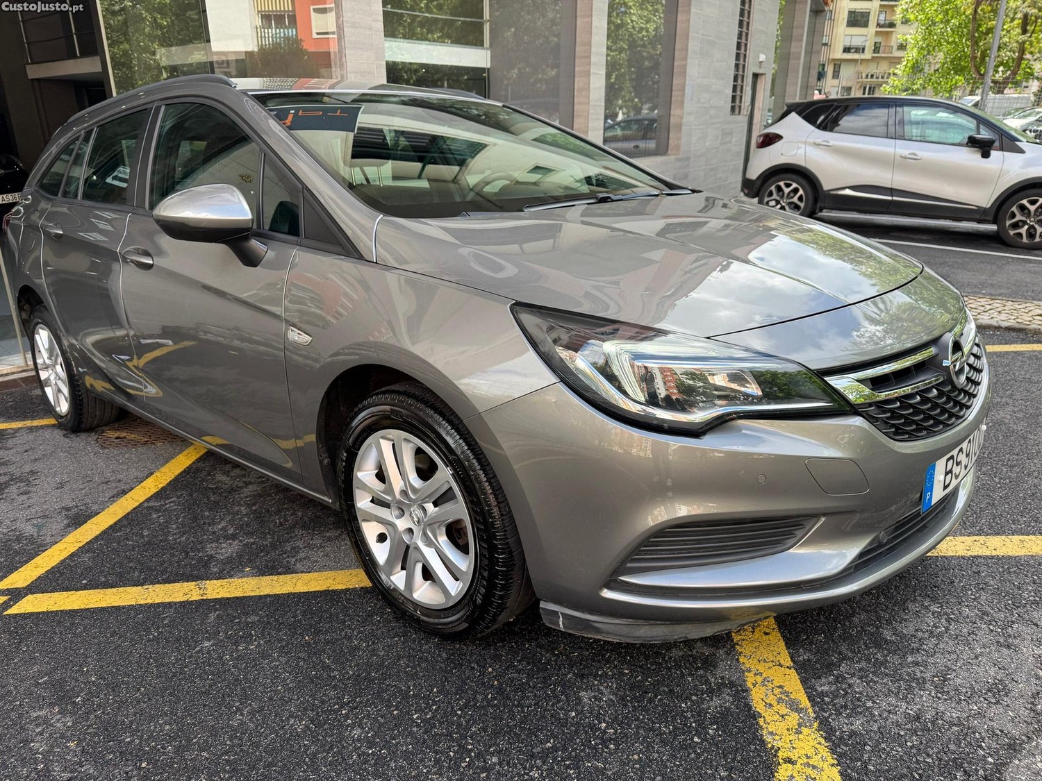 Opel Astra Sports Tourer 1.6 CDTi Cosmo S/S — fotografia 23