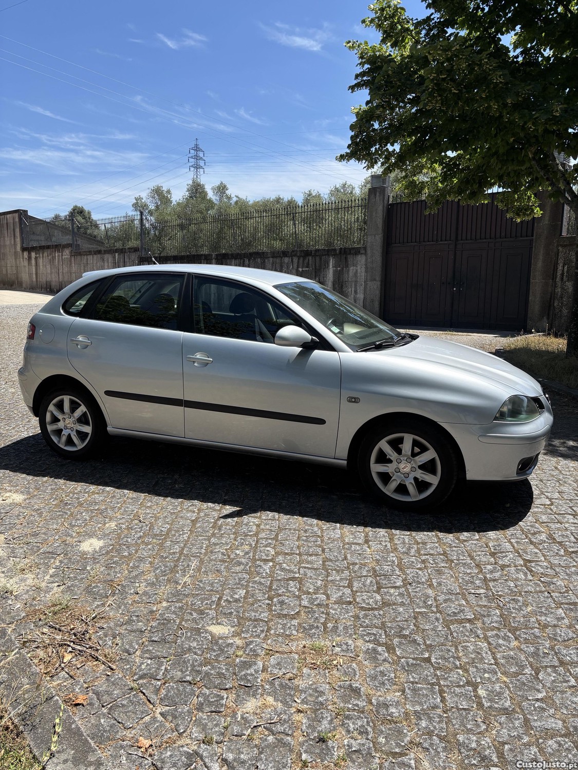 SEAT Ibiza 1.4 tdi — fotografia 5