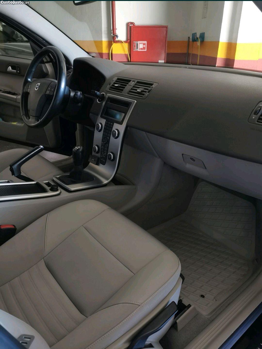 Volvo V50 2.0 — fotografia 8
