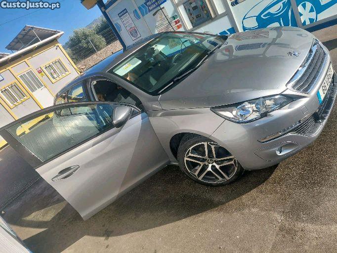 Peugeot 308 120cv blueHDI — fotografia 3