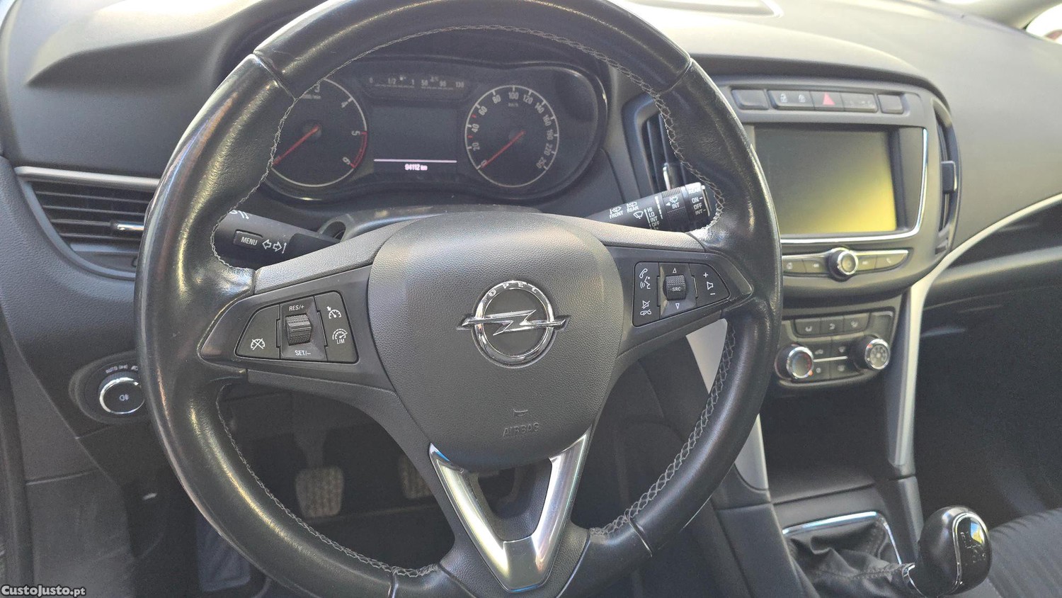 Opel Zafira Tourer 7 Lugares — fotografia 3