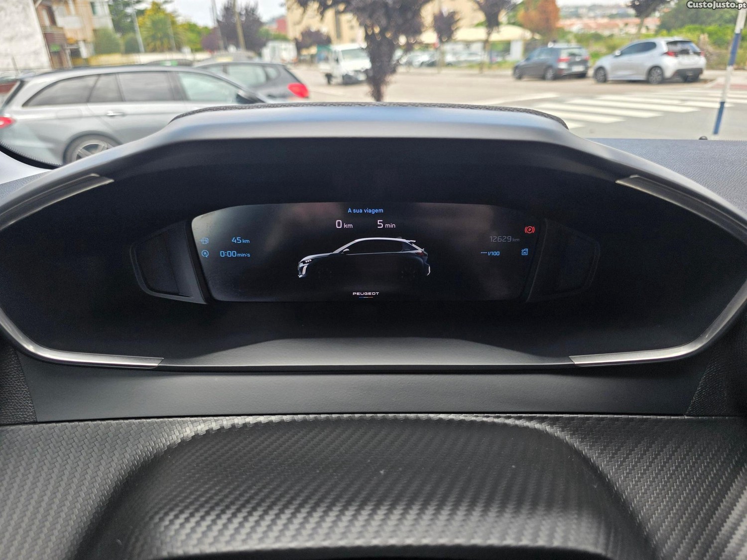 Peugeot 208 1.2 PureTech Allure Pack — fotografia 17