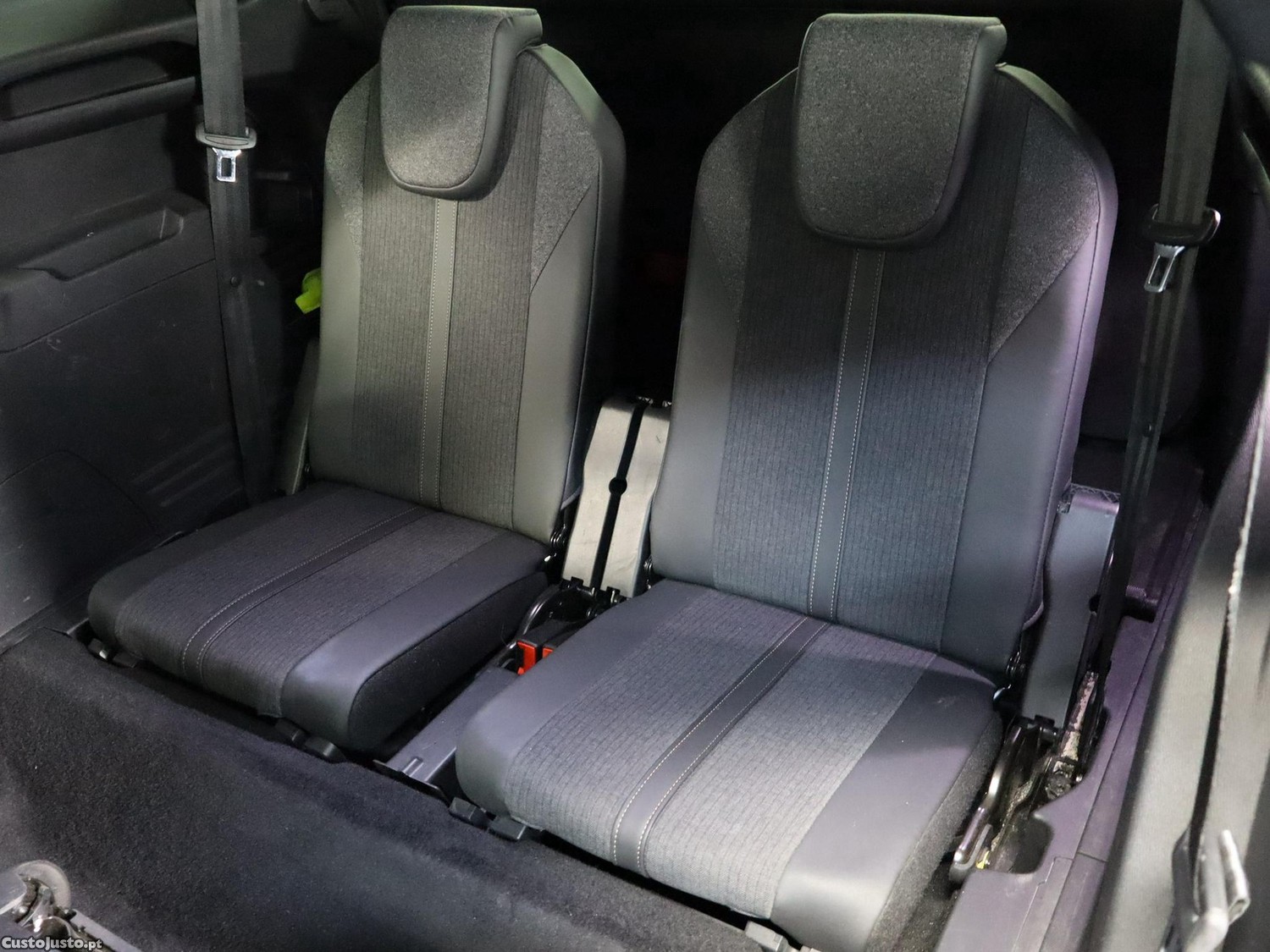 Peugeot 5008 1.5 BlueHDi GT EAT8 — fotografia 13