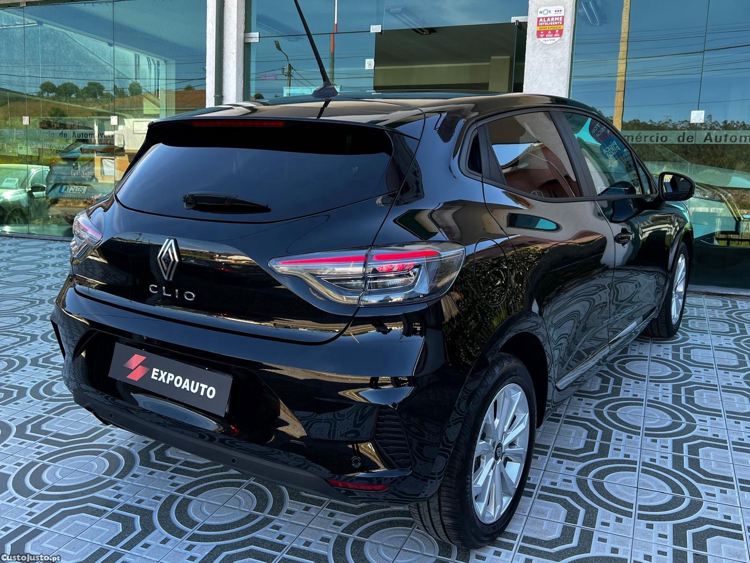 Renault Clio 1.0 TCe Evolution — fotografia 19