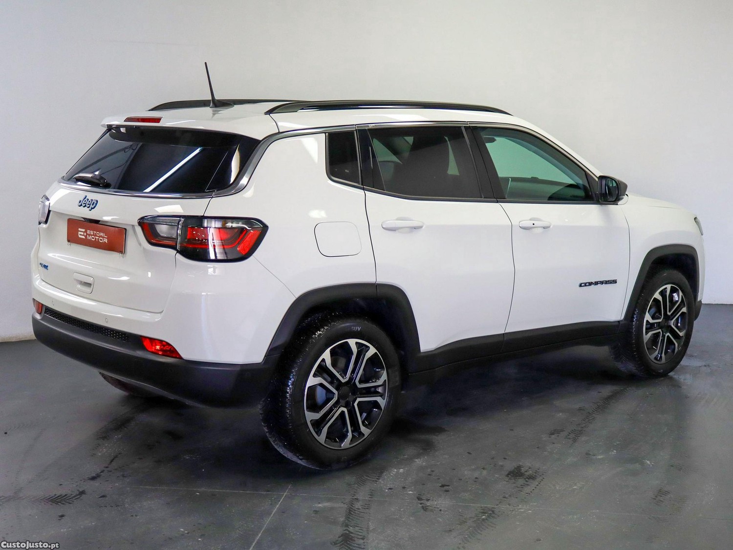 Jeep Compass 1.3 TG Limited — fotografia 18