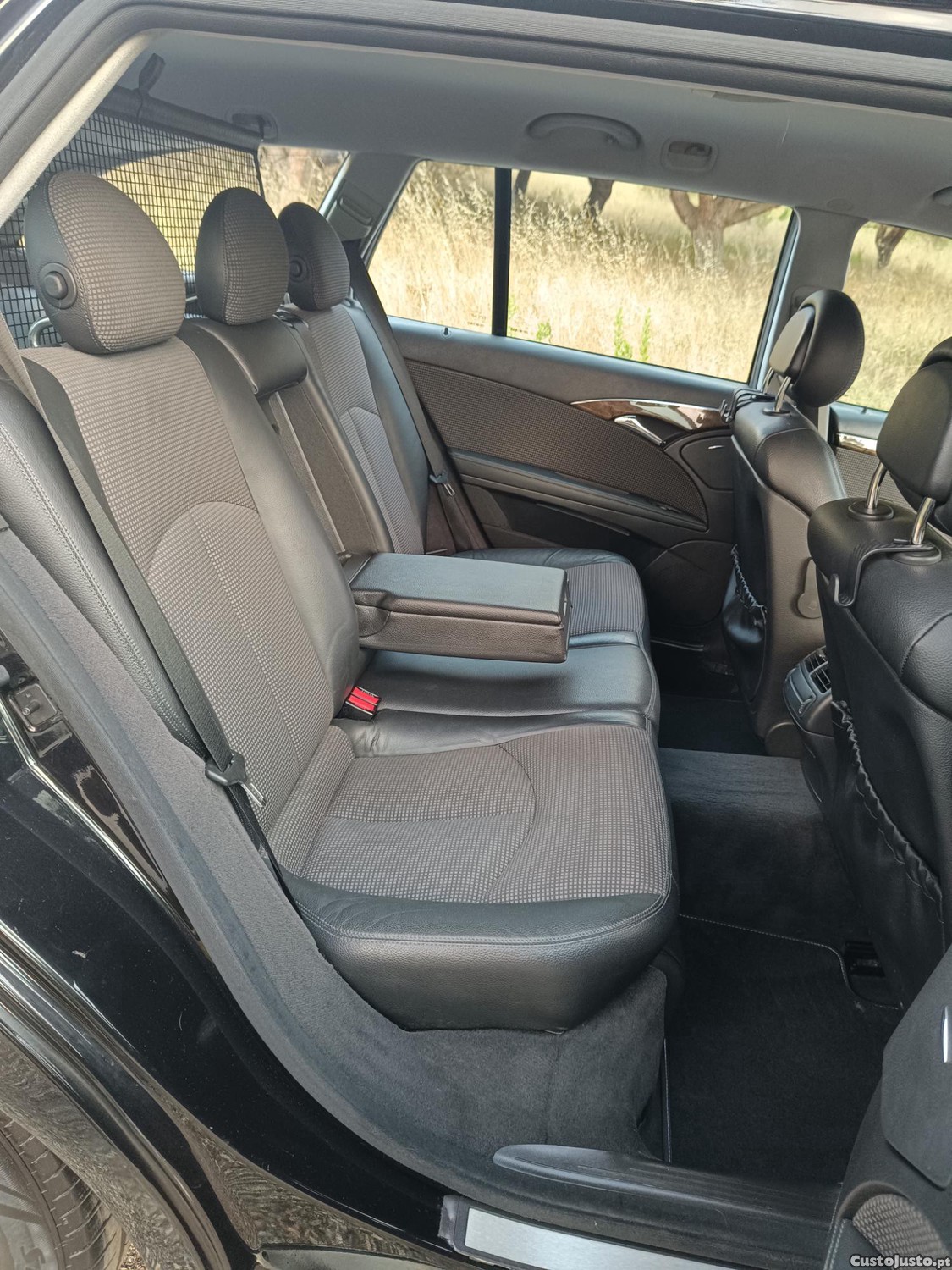 Mercedes-Benz E 220 CDI SW-Avantgarde. 150 Cv. Nacional! Impecável! Kms com comprovativos! Negociável! — fotografia 5