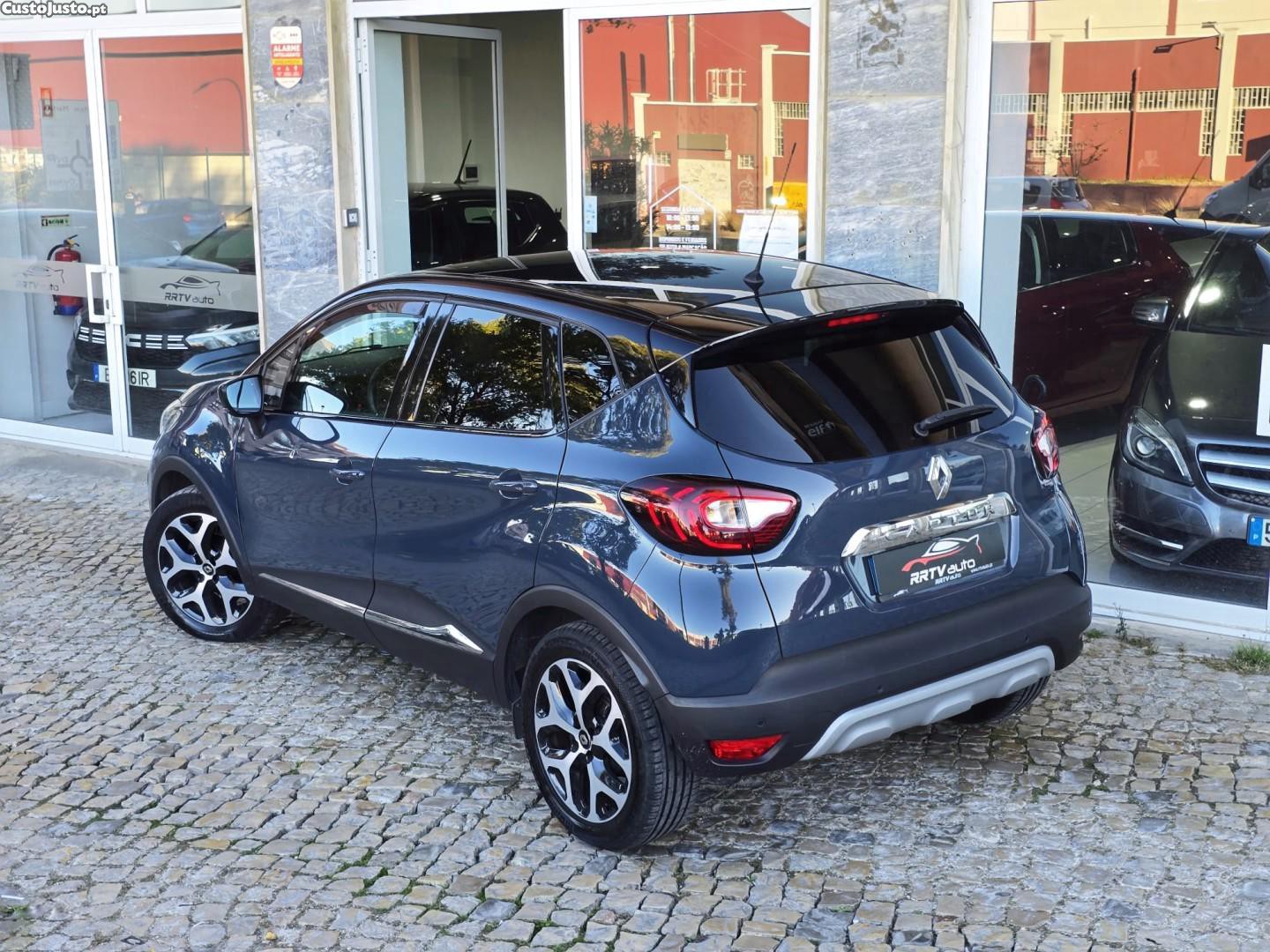 Renault Captur 0.9 TCE Exclusive — fotografia 21