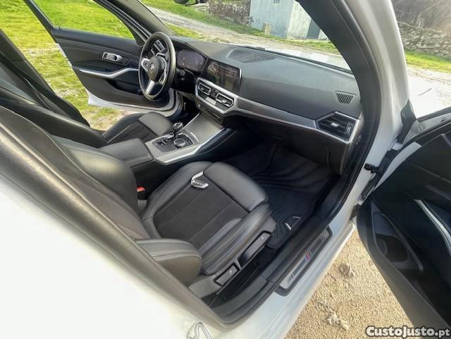 BMW 320 d Touring Pack M Auto — fotografia 3