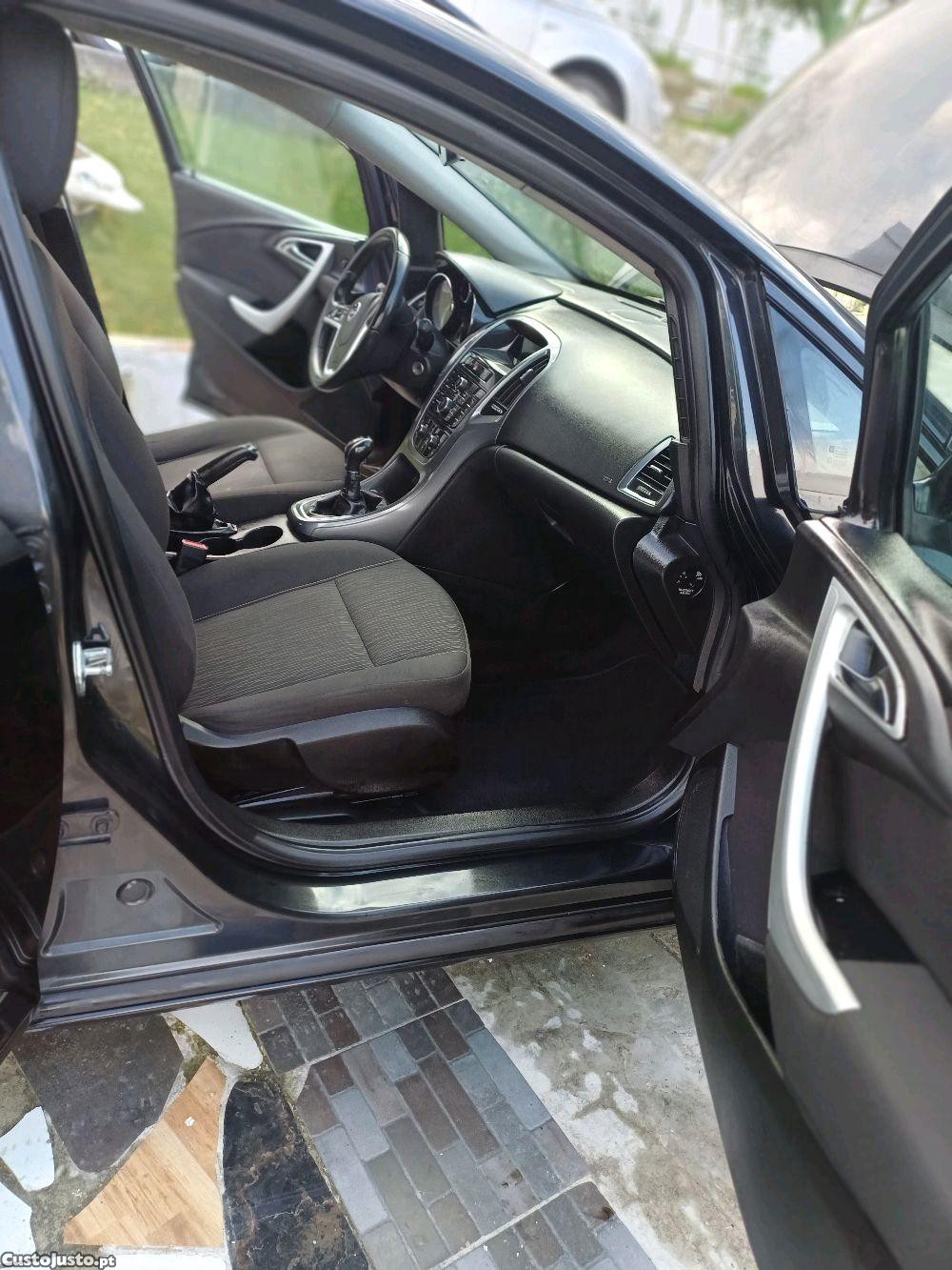 Opel Astra disel 159 mil — fotografia 4