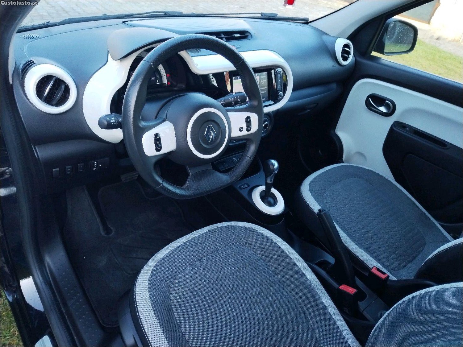 Renault Twingo 35000kms 100%eléctrico — fotografia 4