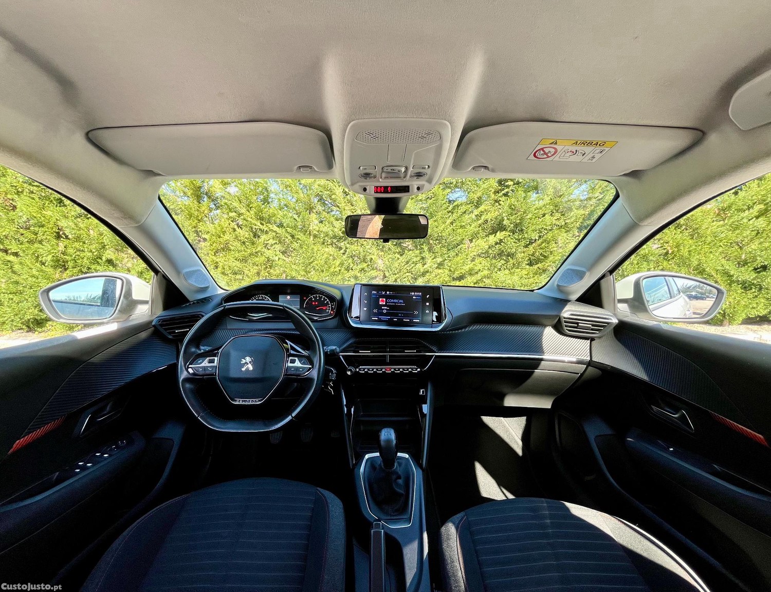 Peugeot 208 1.2 PureTech Active Pack — fotografia 3