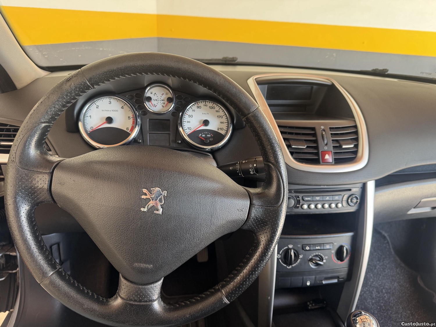 Peugeot 207 1.6 hdi 90cv — fotografia 7
