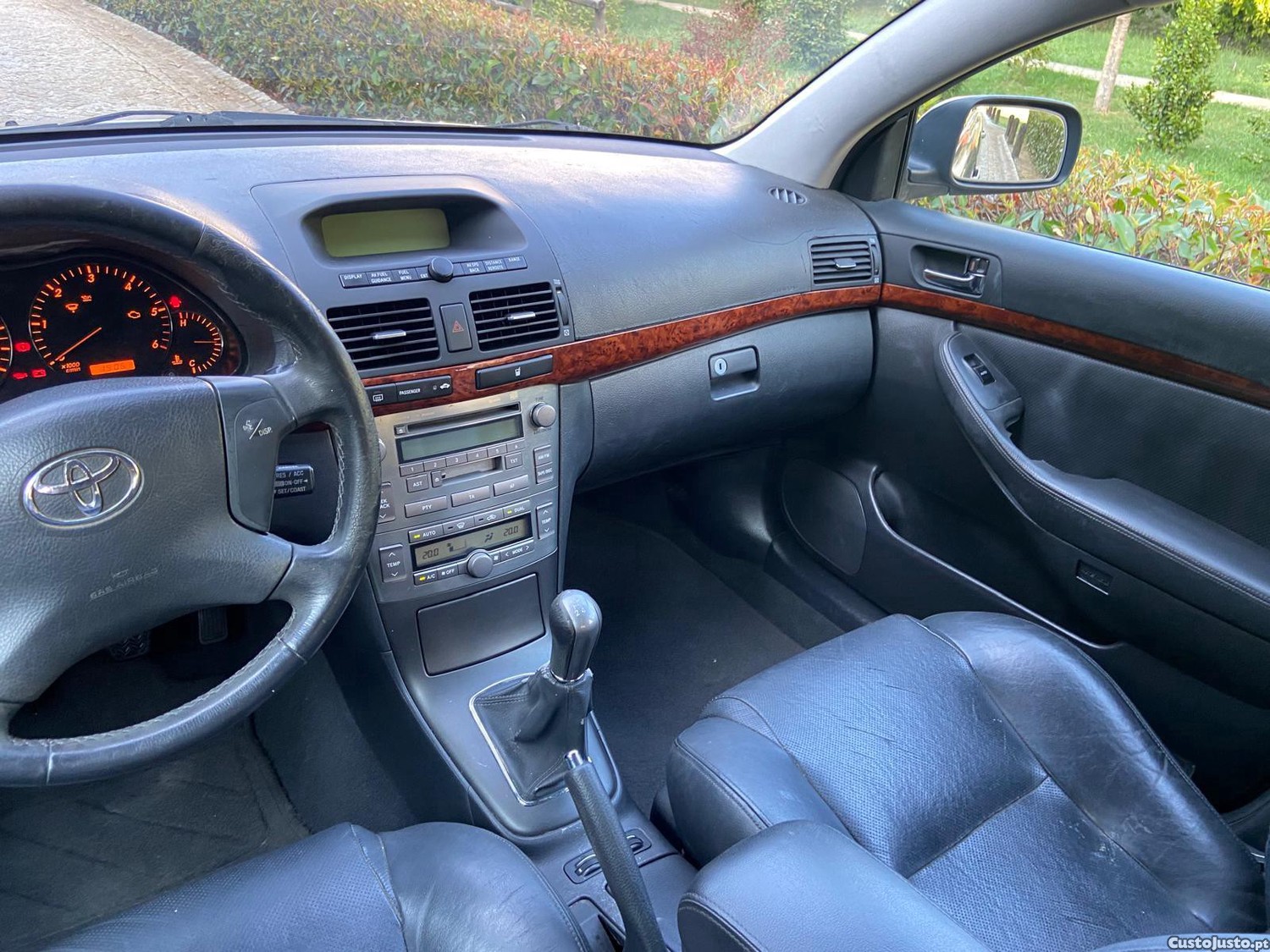 Toyota Avensis D4D 2.0 TD — fotografia 2