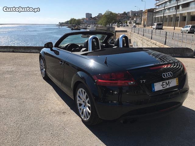 Audi TT 2.0 TFSI Cabrio — photo 5