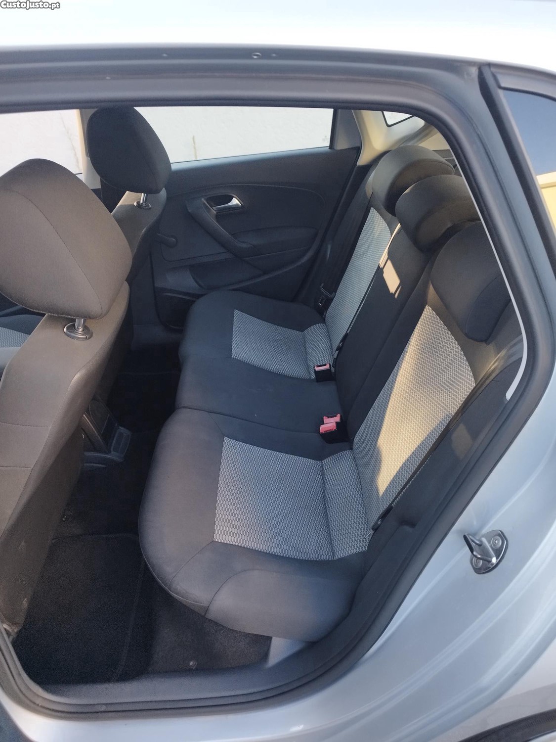 Volkswagen Polo V 1.2 TDI 75CV — fotografia 4