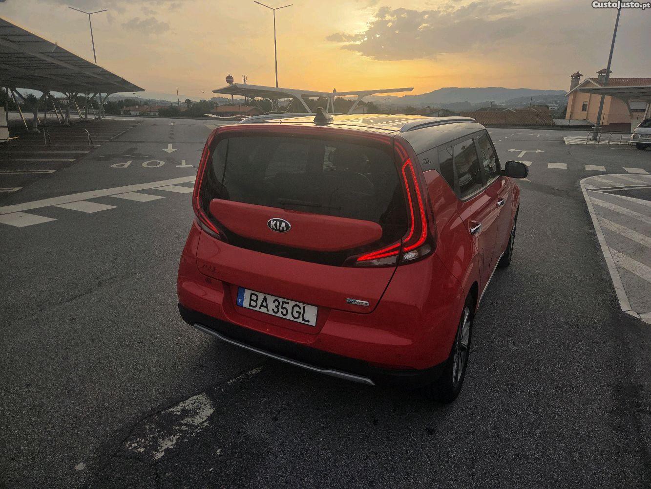 Kia Soul 64kw elétrico — fotografia 3