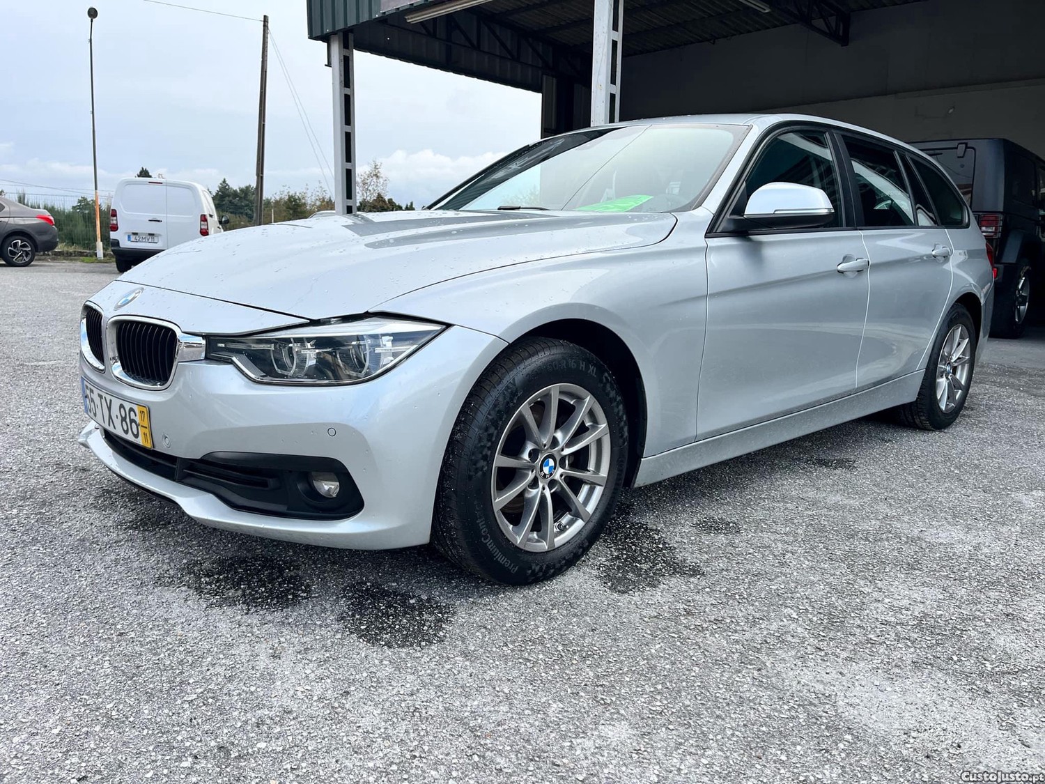 BMW 318 Touring Advantage — fotografia 11