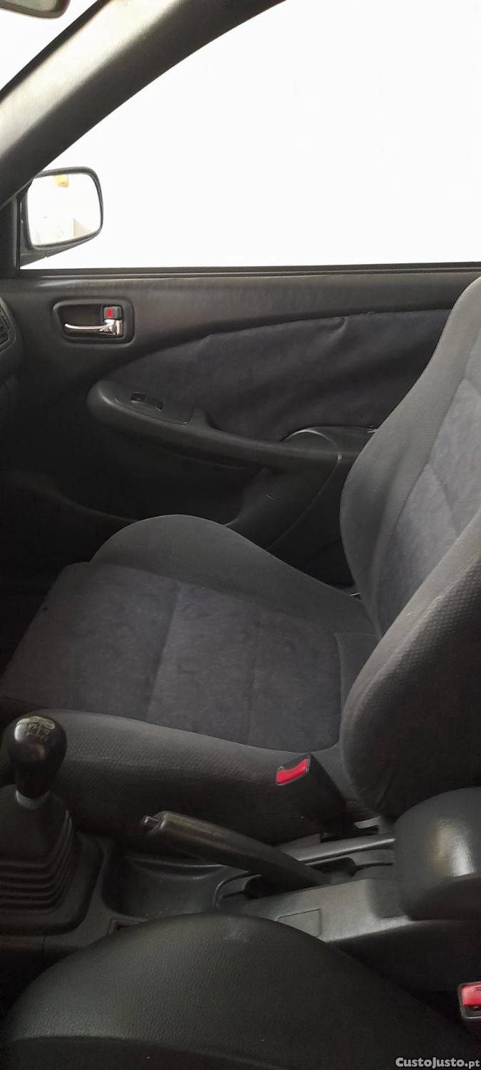 Toyota Corolla 1.9 d — fotografia 9