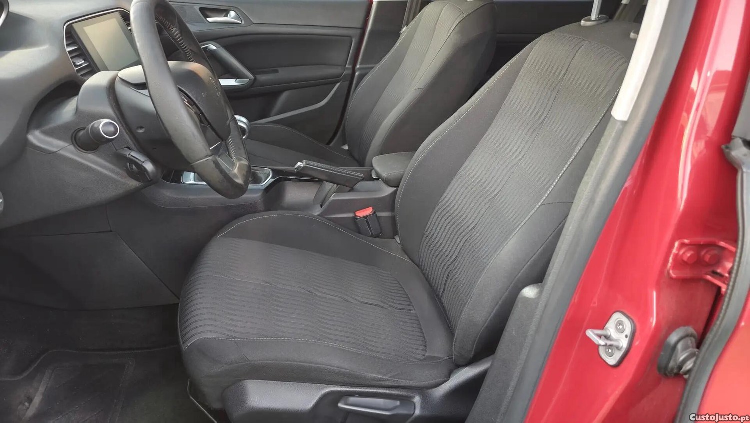 Peugeot 308 1.6 BlueHDi Active — fotografia 13