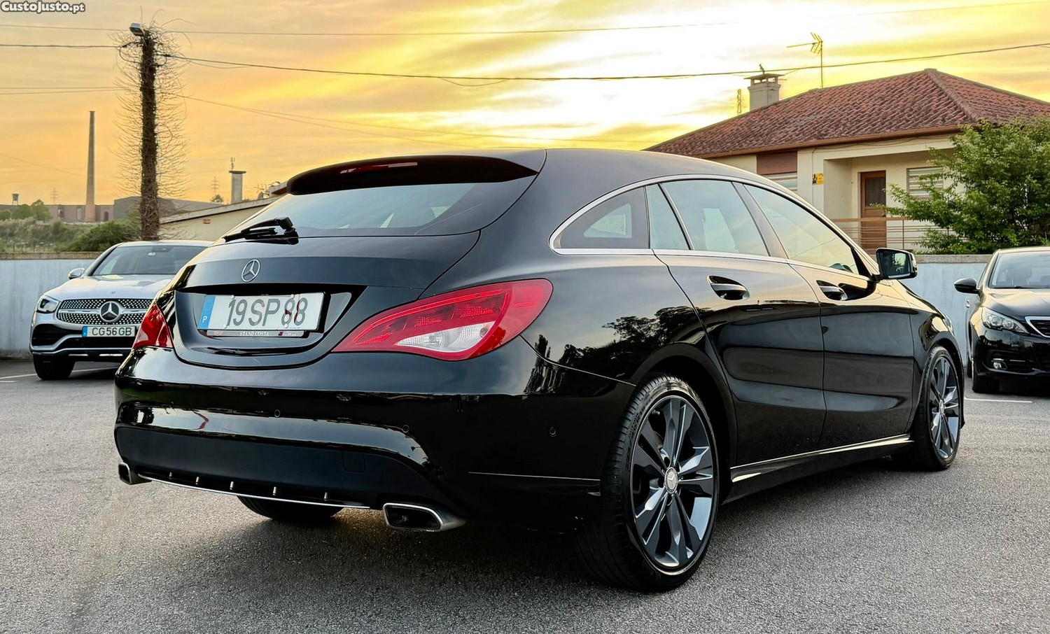 Mercedes-Benz CLA 200 d Aut. — fotografia 25