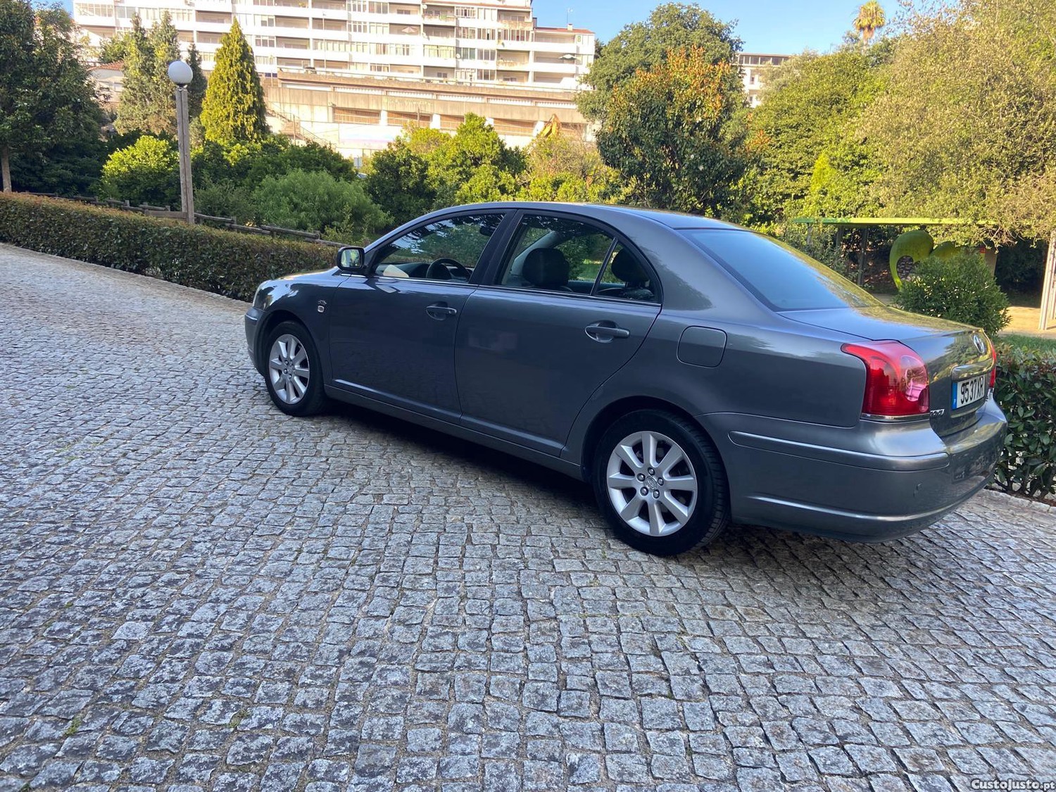 Toyota Avensis D4D 2.0 TD — fotografia 9