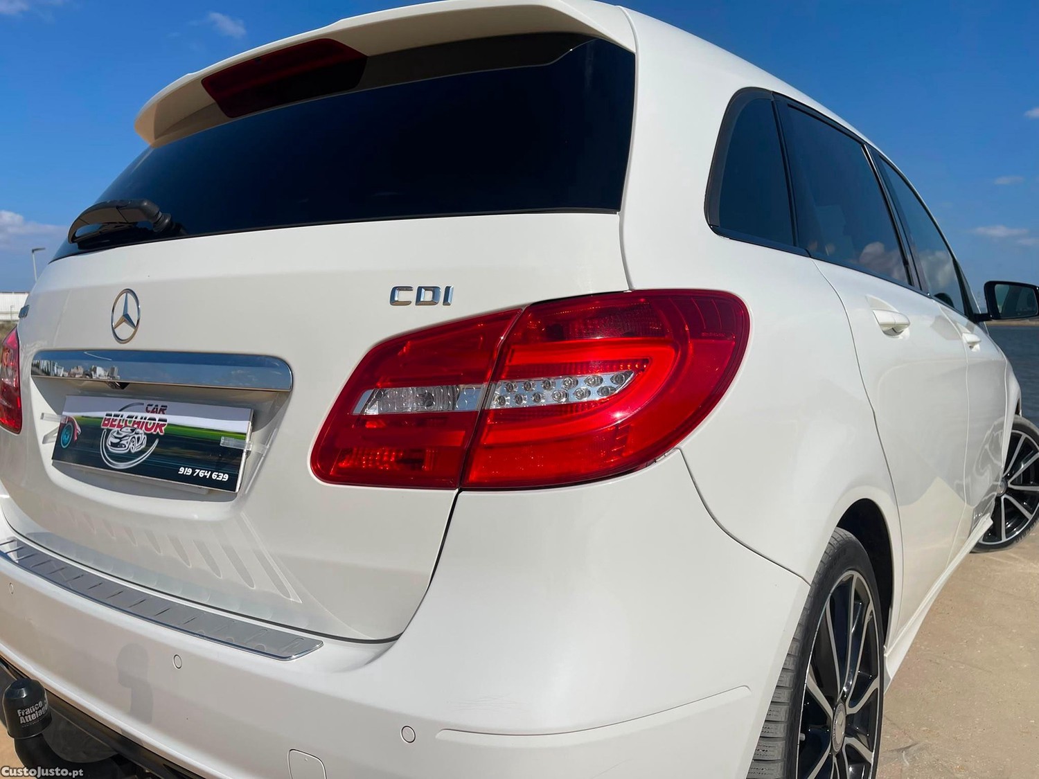 Mercedes-Benz B 180 CDi BE Fleet Pack Aut.107g — fotografia 2