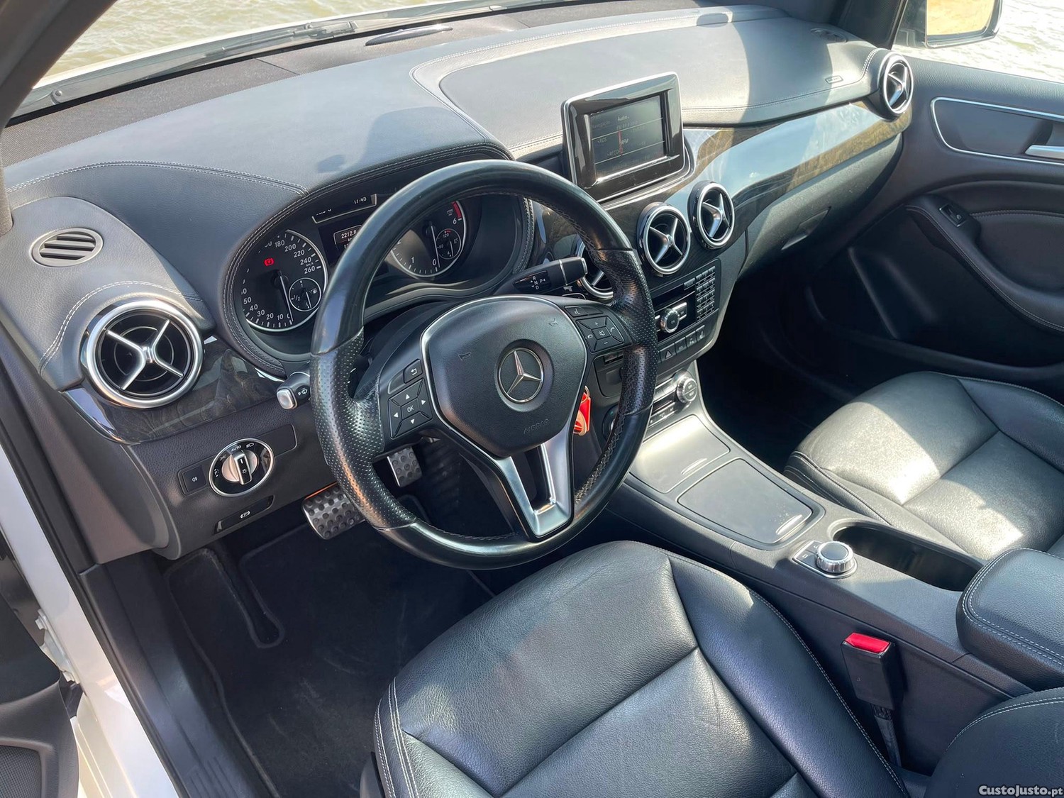 Mercedes-Benz B 180 CDi BE Fleet Pack Aut.107g — fotografia 9