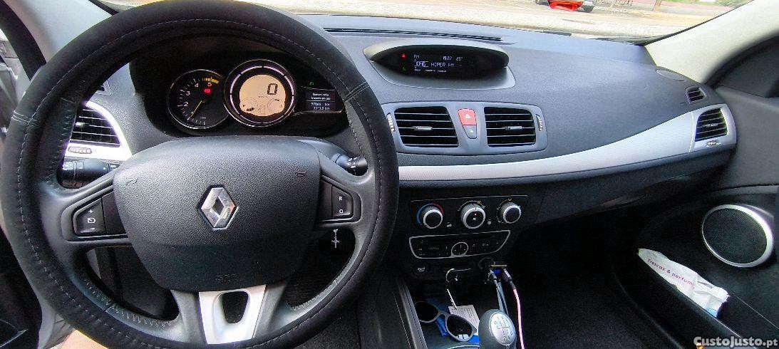 Renault Mégane 1.5dci — fotografia 6