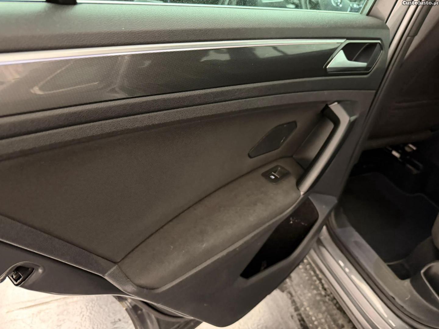 Volkswagen Tiguan 2.0 TDI CONFORTLINE — fotografia 2