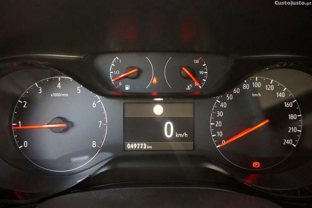 Opel Corsa 1.2 T GS — fotografia 12