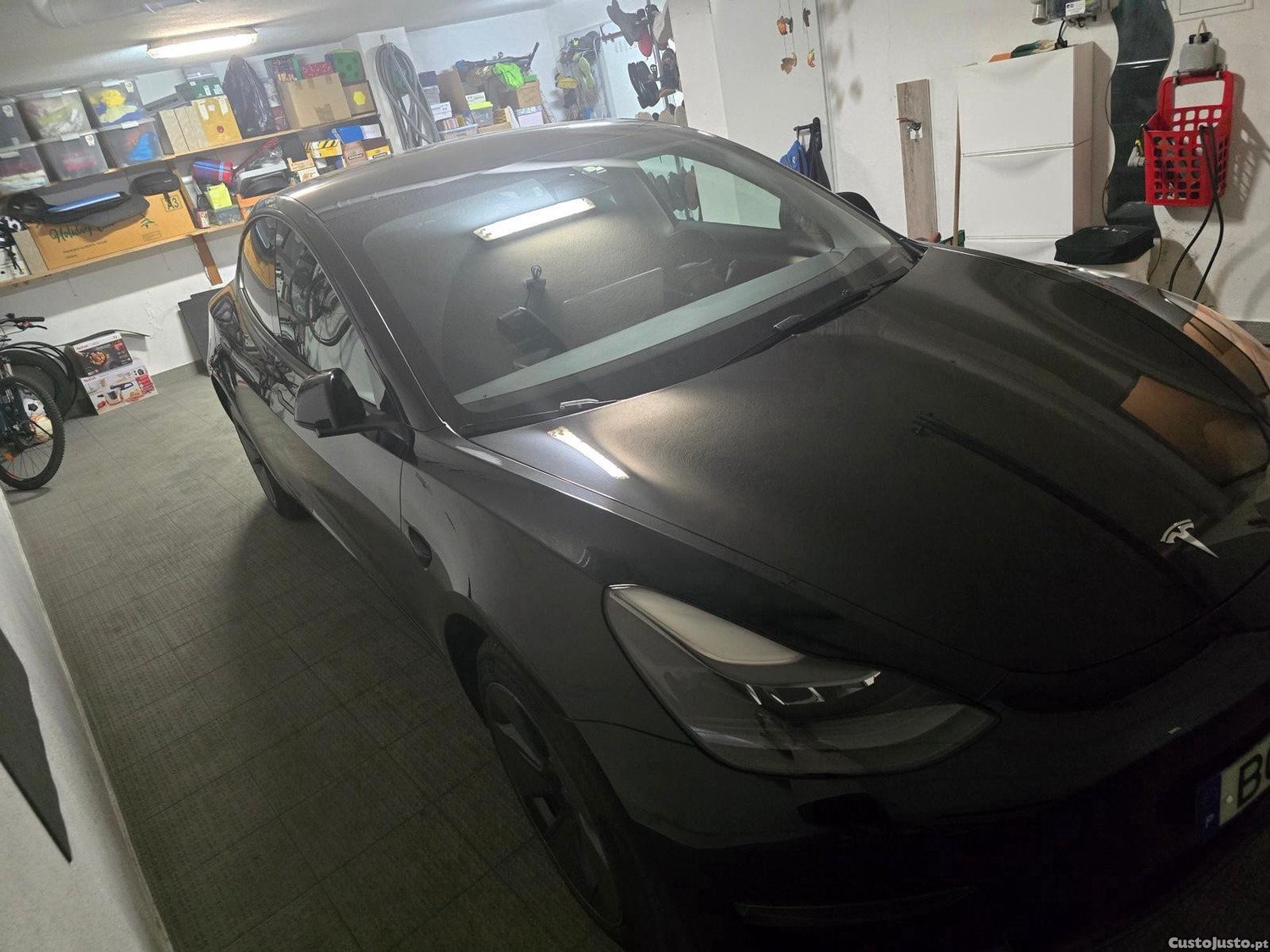 Tesla Model 3 RWD — fotografia 3